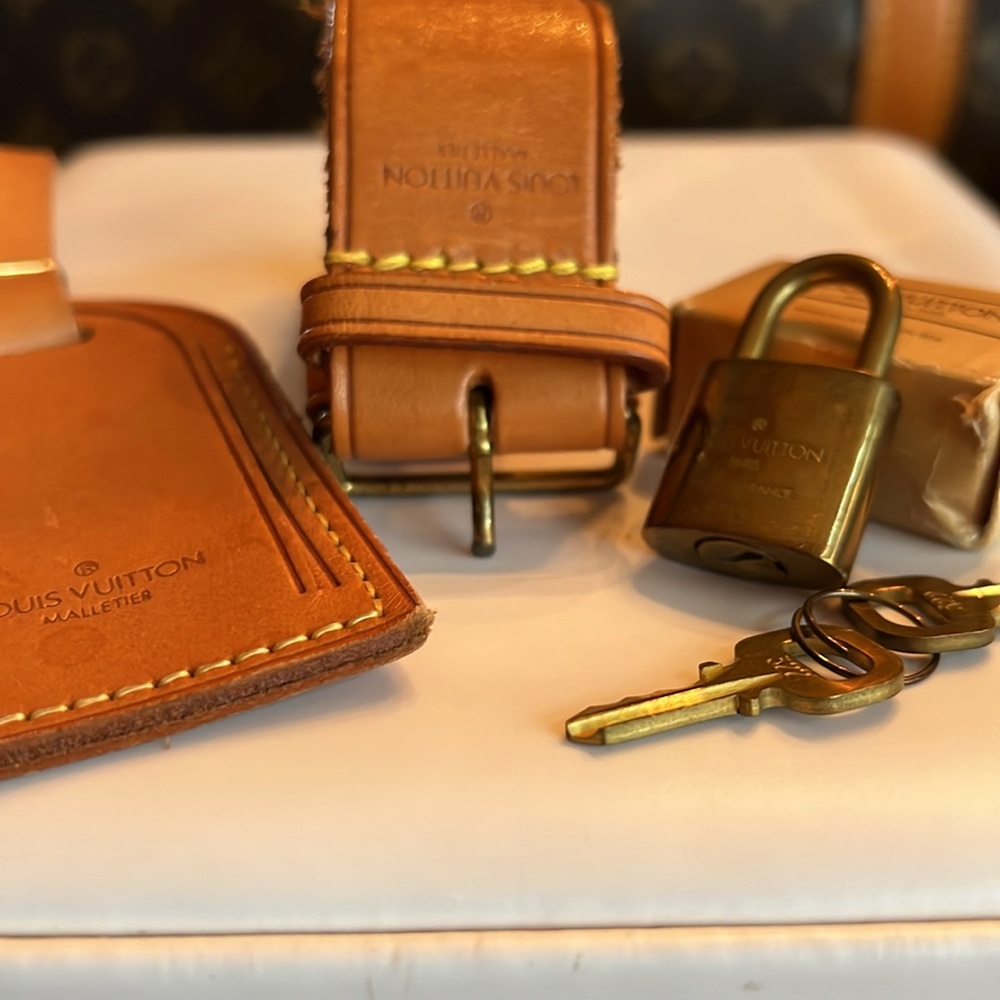 ❌❌VTG💯Authentic 6 Piece Louis Vuitton Malletier A ParisMonogram 45.VG Condition. - Picture 3 of 16
